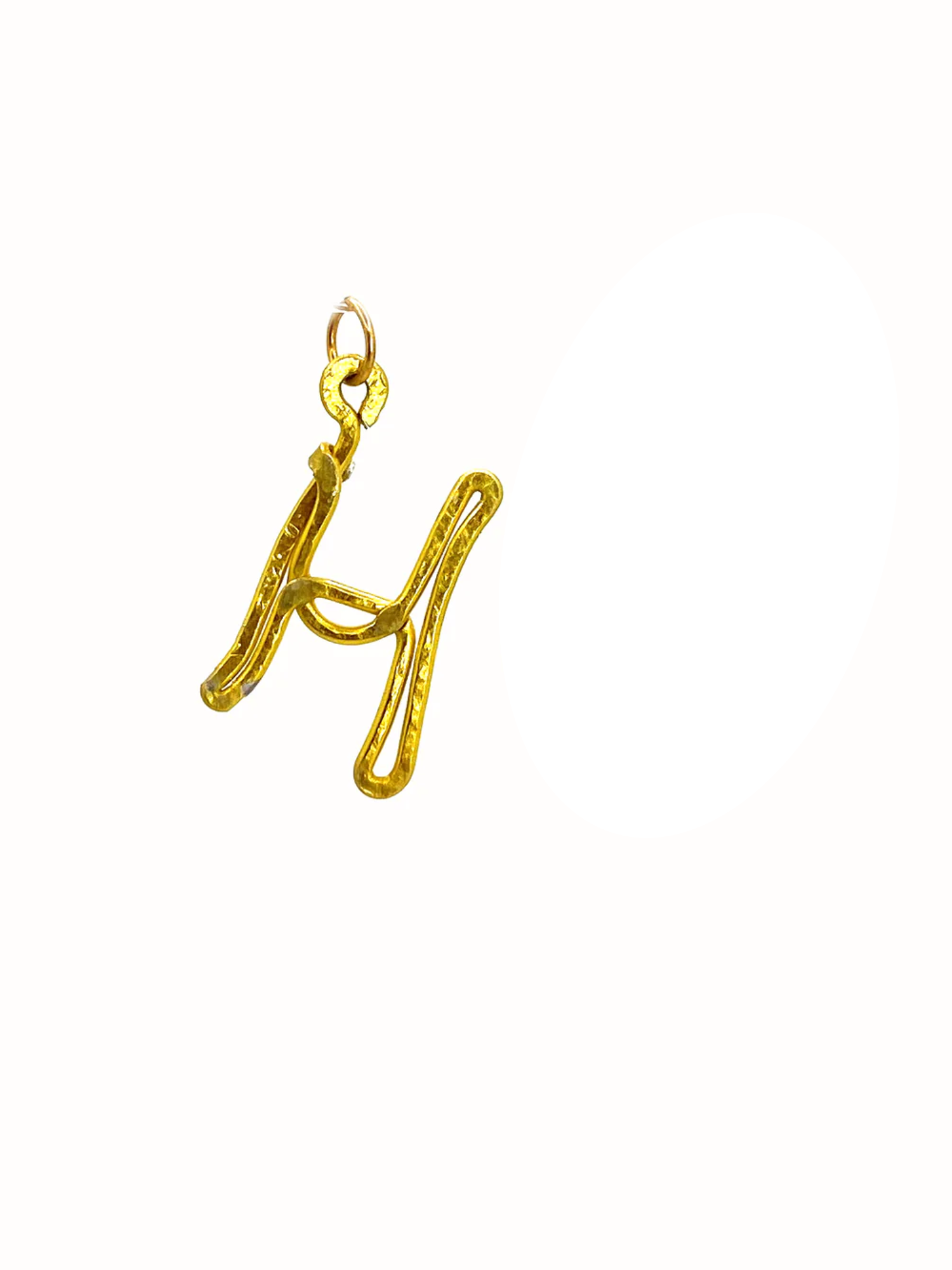 H - Pendentif en Lettre