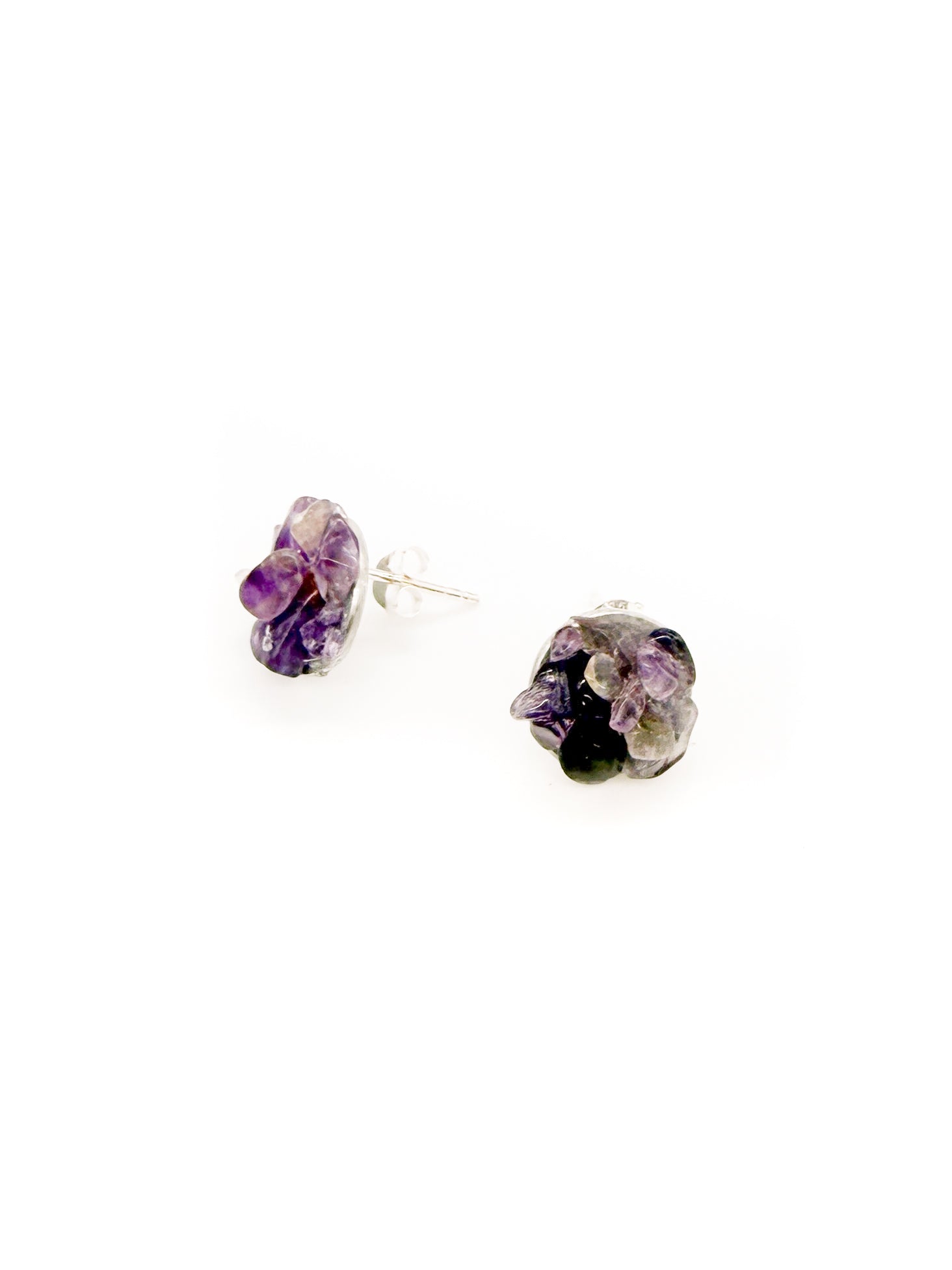 Violet studs