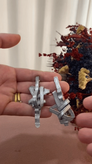 Louvata Large Steady Earrings Silver Gif