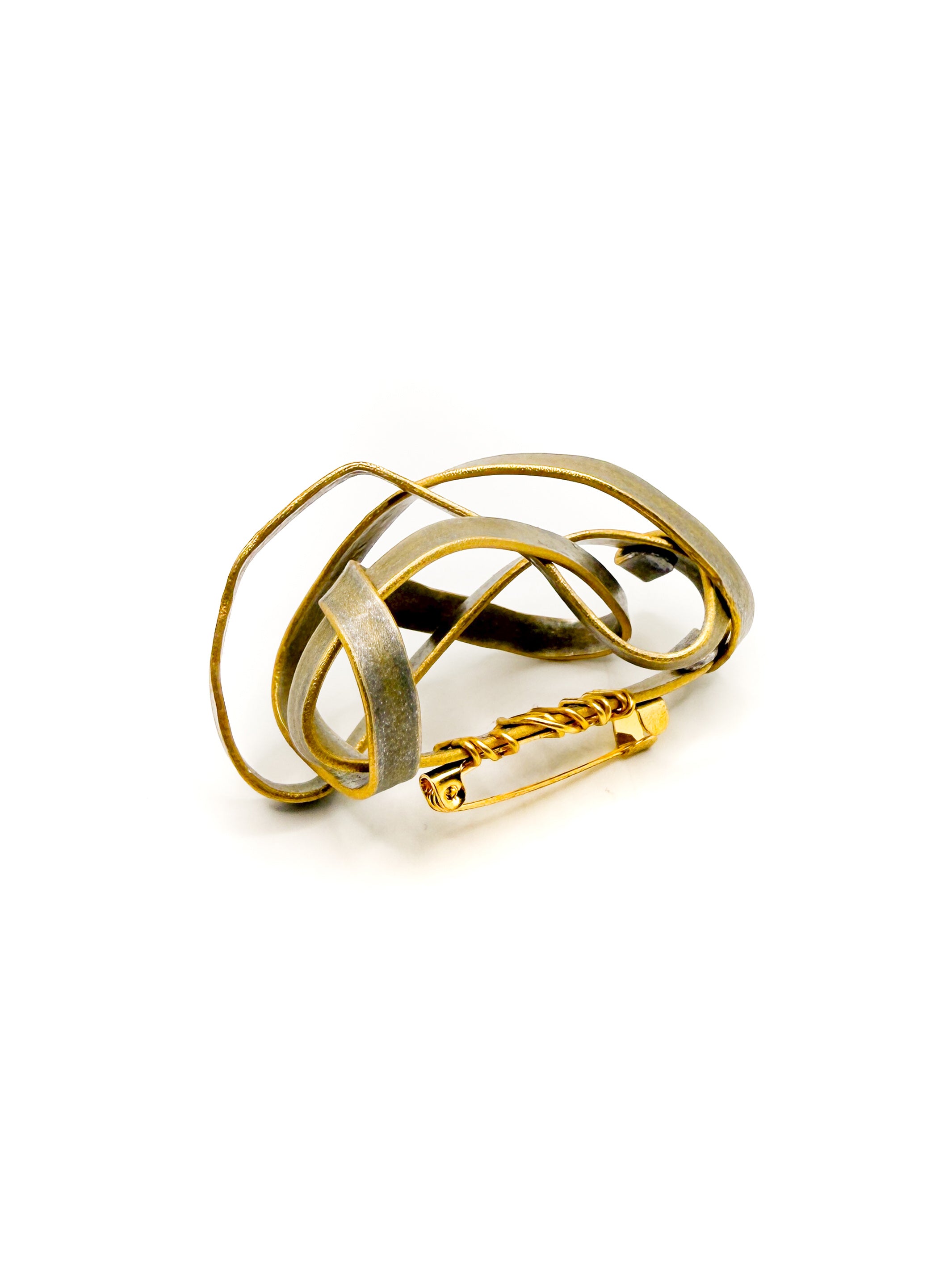 Louvata Brooch No.I