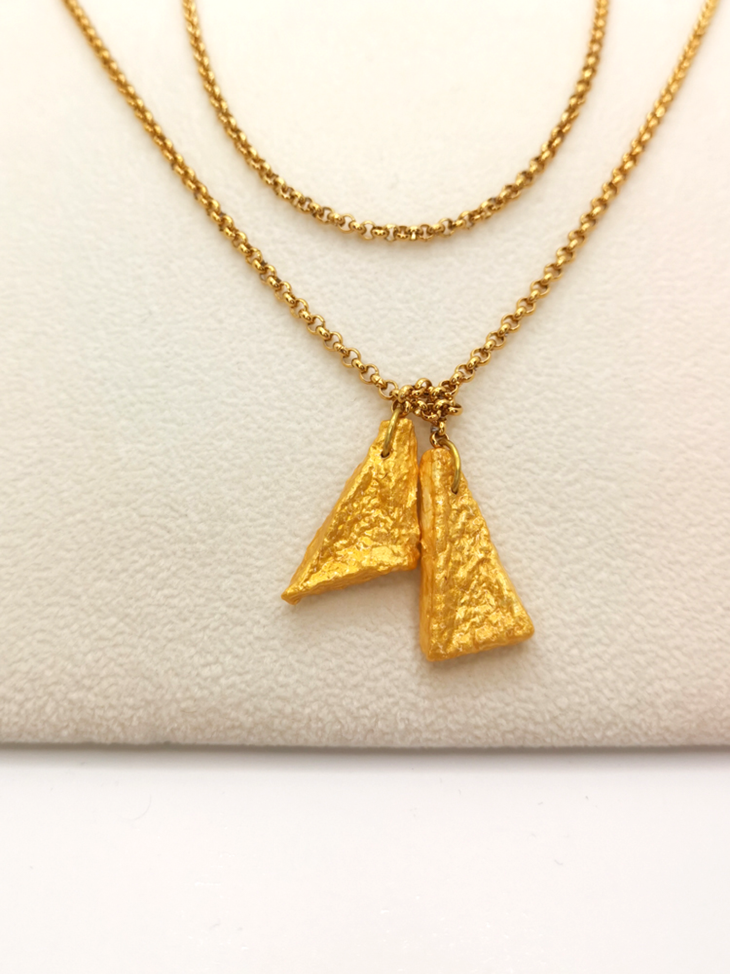 Suzy Necklace Detail